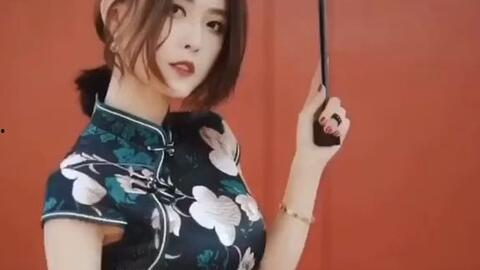 网红女老板抖音吃瓜